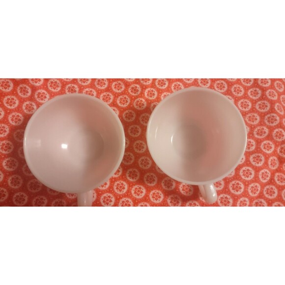(2) Vintage Hazel Atlas White Milk Glass Coffee Tea Cups - Picture 3 of 9